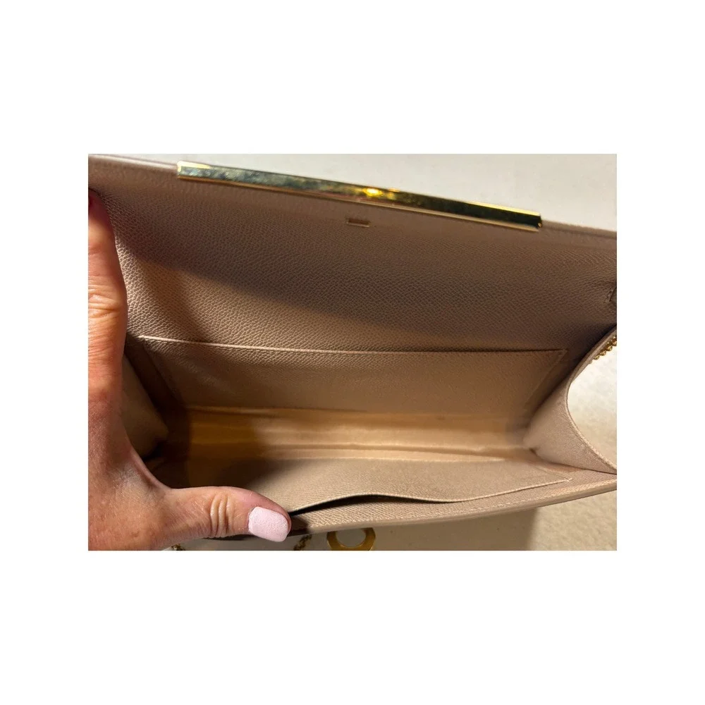 Salvatore Ferragamo Gancini Beige Pebbled Leather Chain Shoulder Bag Gold - Picture 5 of 10